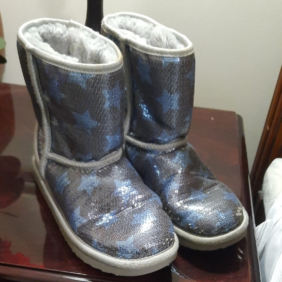 UGG Blue and Gray Sequin Star Boots - Picture 1 of 15